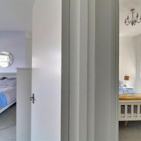Replingham Road Apartment ลอนดอน ภายนอก รูปภาพ