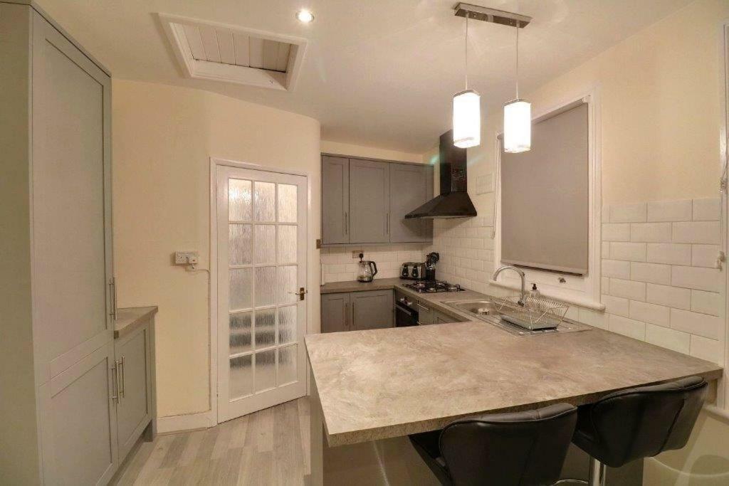 Replingham Road Apartment ลอนดอน ภายนอก รูปภาพ