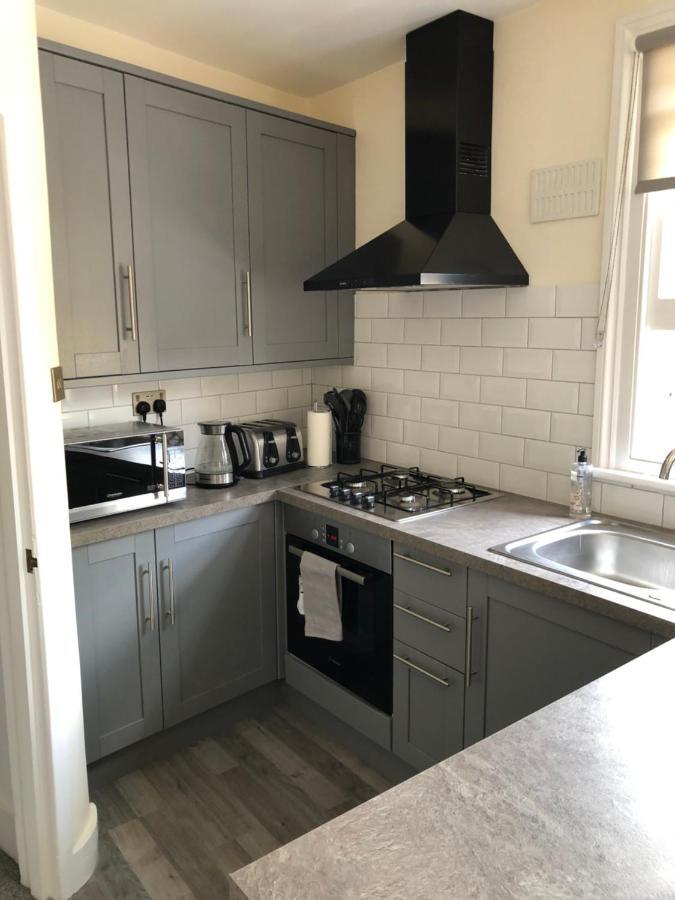 Replingham Road Apartment ลอนดอน ภายนอก รูปภาพ